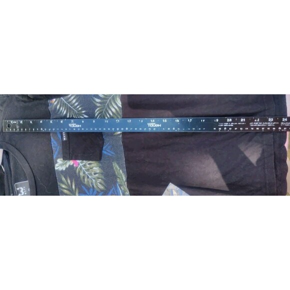 WXYZ Mf Co TShirt Floral Hawaiian Tropical Black Mens Size S Small Short Slv Top - Picture 11 of 12